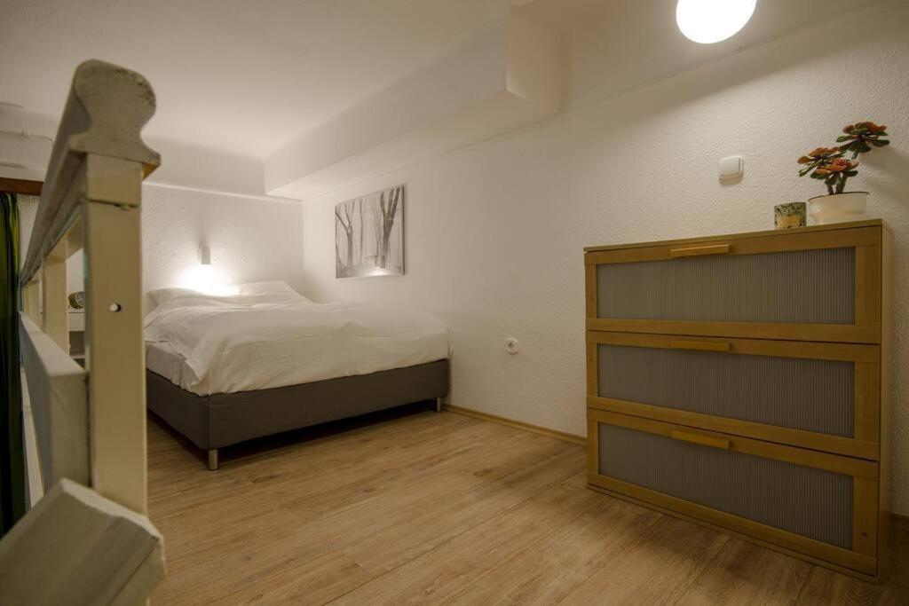 De Lux Studio Apartment In Historical Quarters Budapeszt Zewnętrze zdjęcie